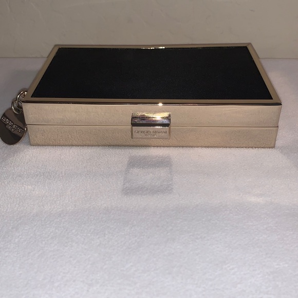 GIORGIO ARMANI BRAND NEW GORGEOUS STEEL BOX WITH PINK LINING AND PROTECTIVE BAG - Picture 3 of 15